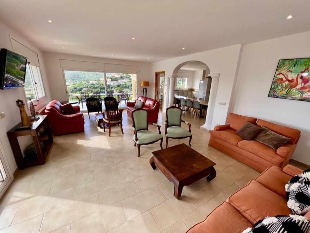 Casa Mas Ambros Con Piscina Desbordante Villa Calonge  Eksteriør billede